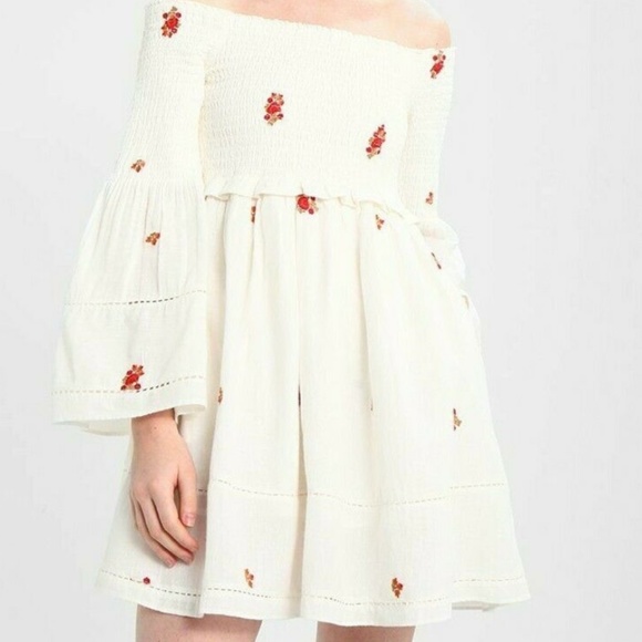 Free People Dresses & Skirts - Free People Embroidered Off Shoulder Dress
